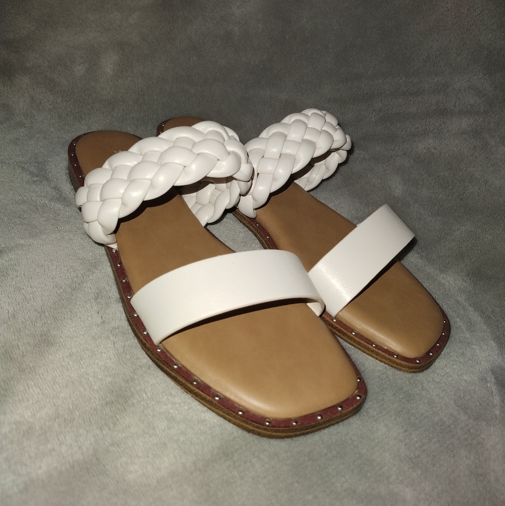 White 7.5 Sincerely Jules Sandals